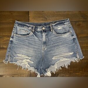 Blank NYC The Barrow, Vintage High Rise Short, Size 32